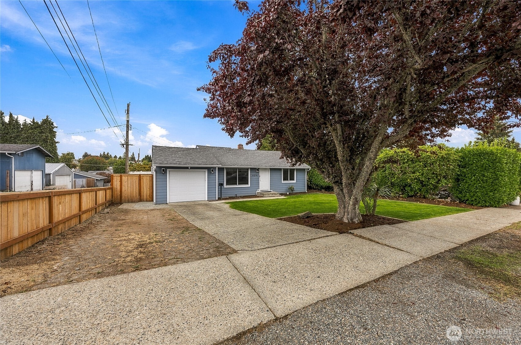 4314 N Highland Avenue Property Photo 26
