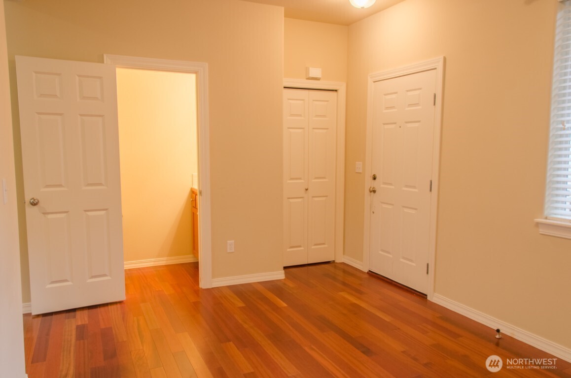 24036 39th Lane Property Photo 5