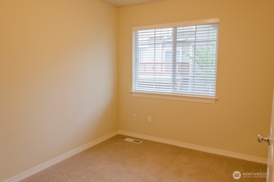 24036 39th Lane Property Photo 15
