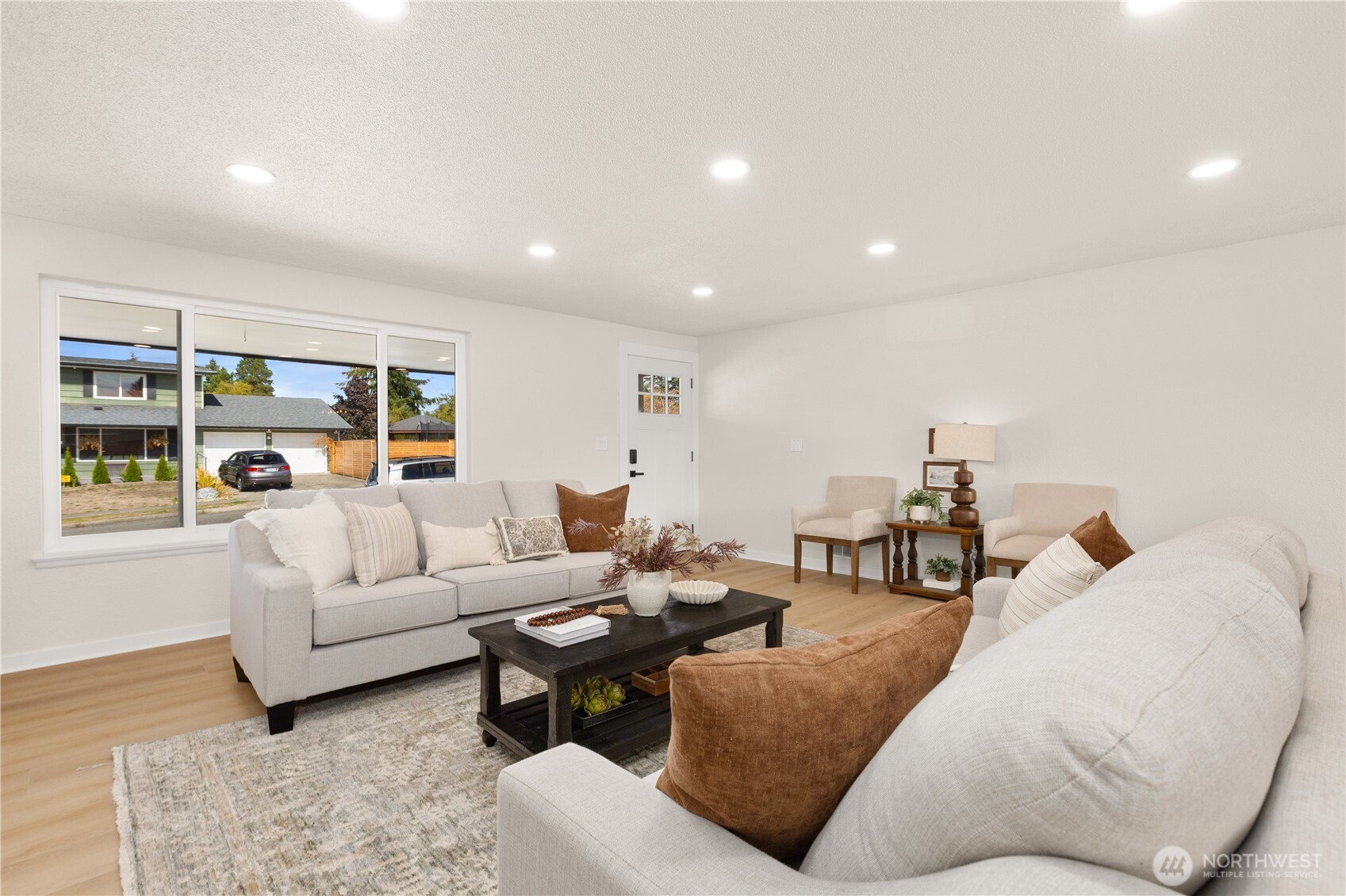 1712 S 76th Street Property Photo 8
