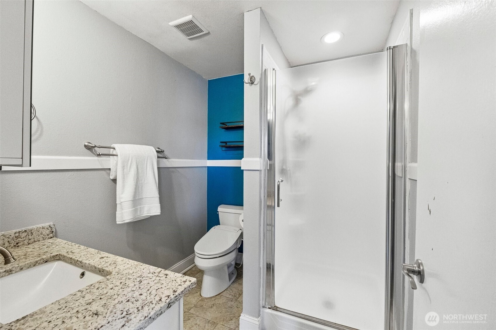 1632 Ne Perkins Way Property Photo 17