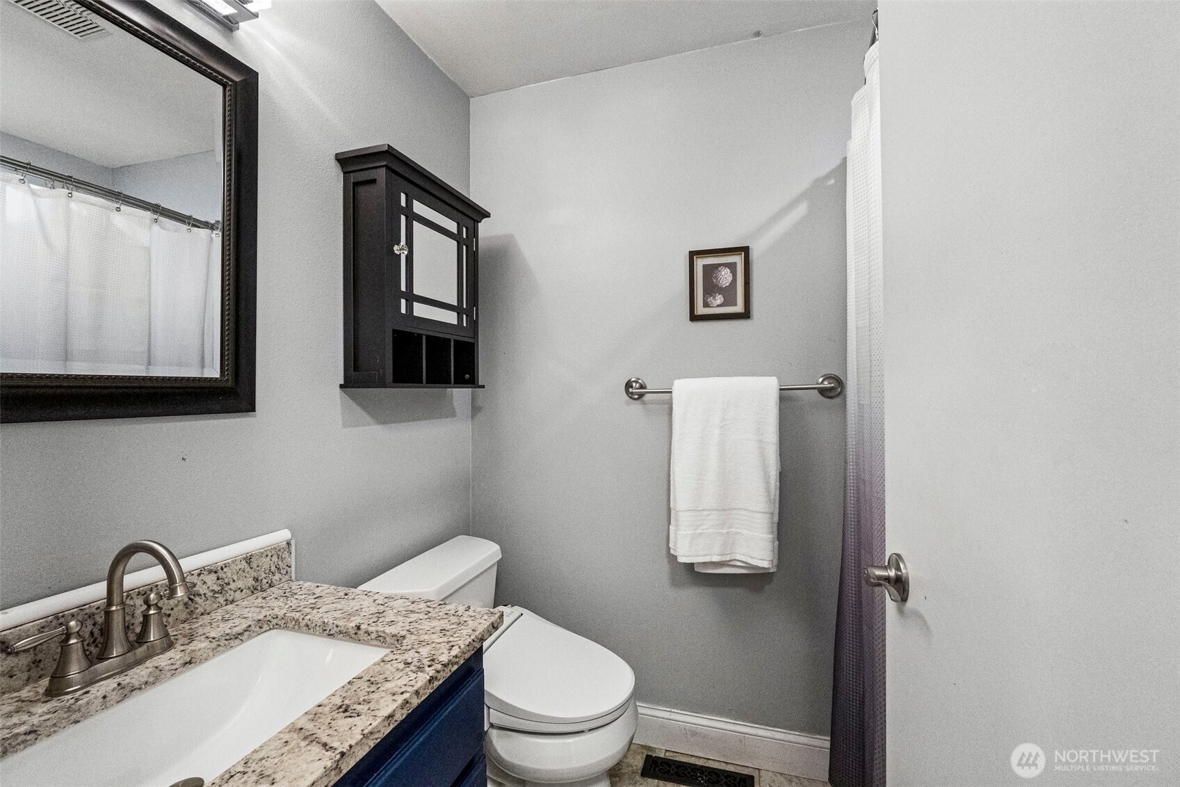 1632 Ne Perkins Way Property Photo 22