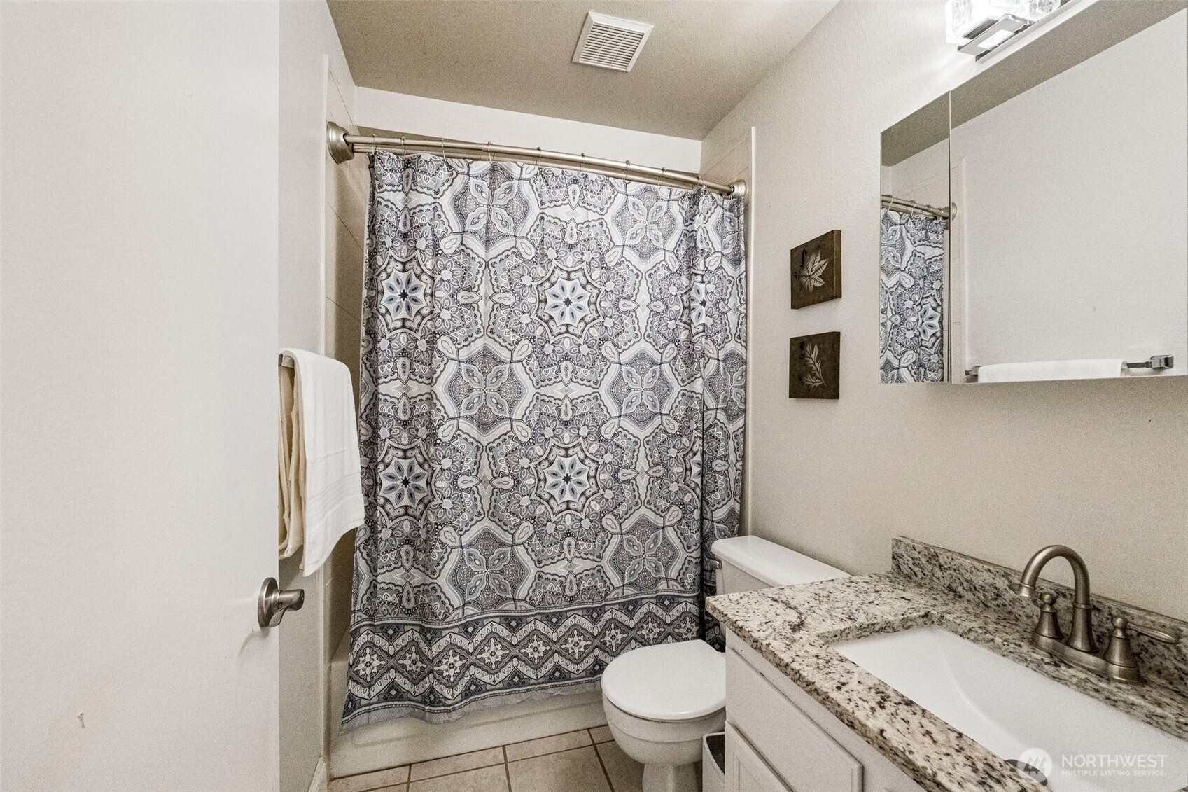 1632 Ne Perkins Way Property Photo 26