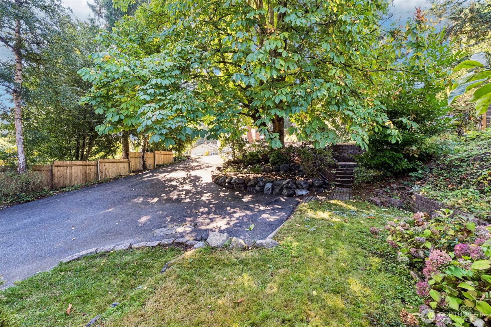 1632 Ne Perkins Way Property Photo 38