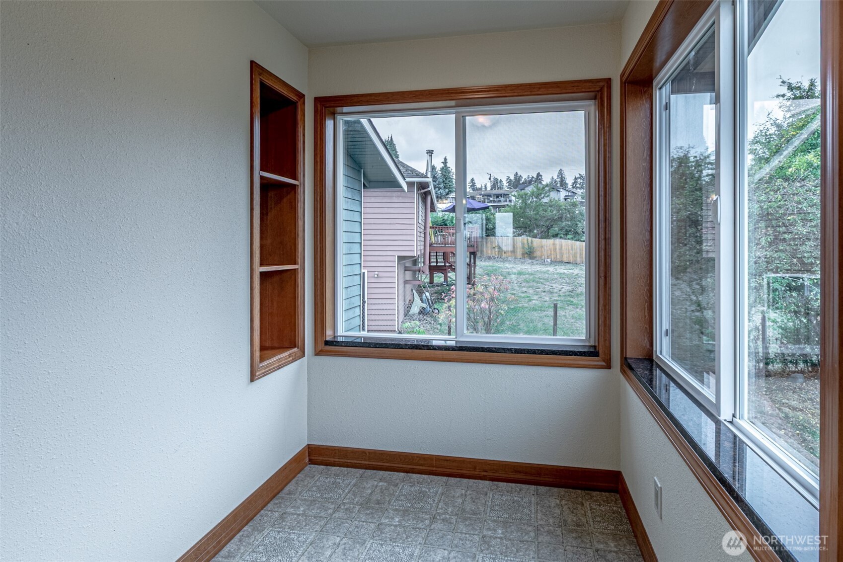 29400 60th Place Property Photo 12