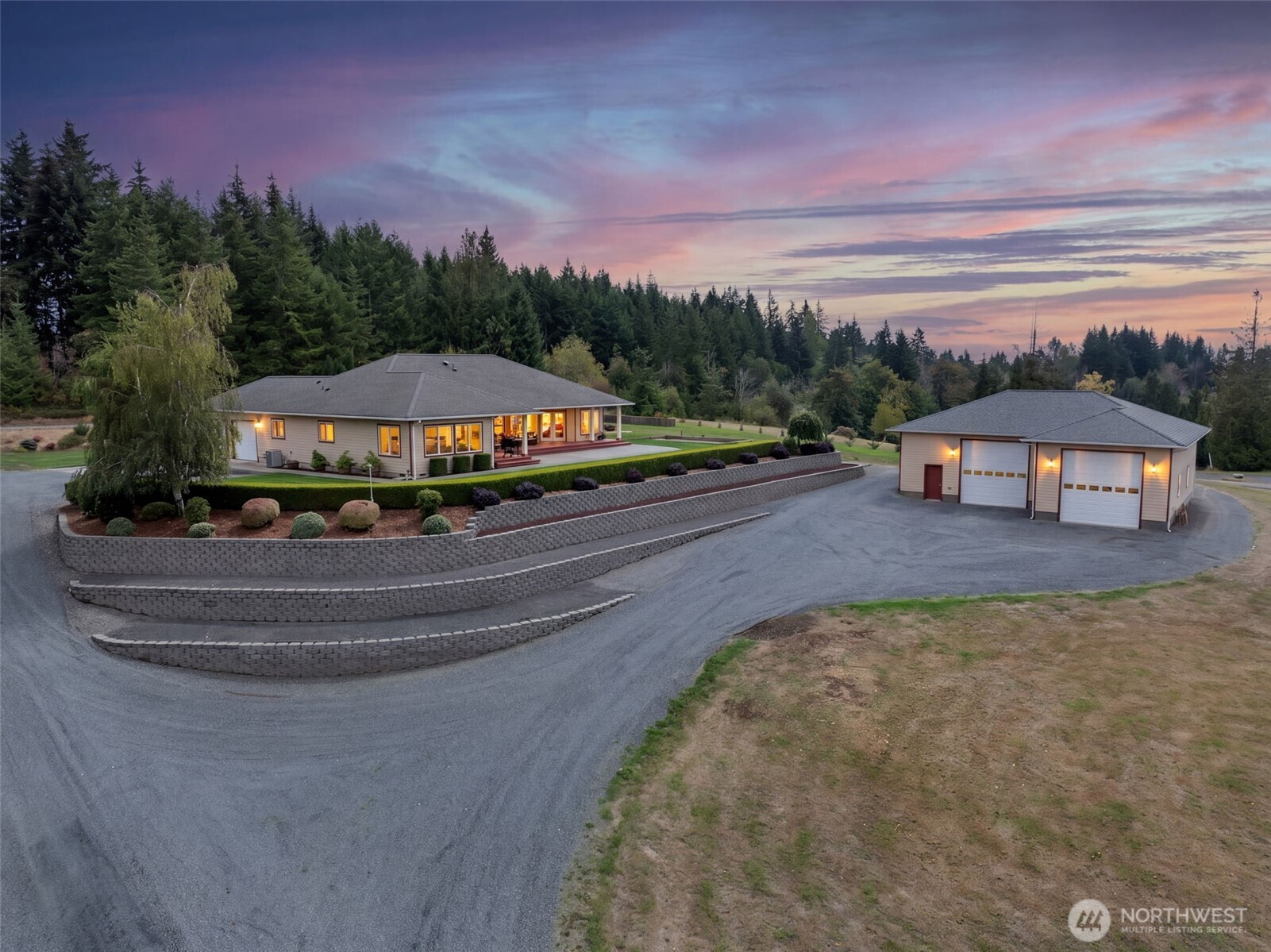 142 Nugget Drive Property Photo 1
