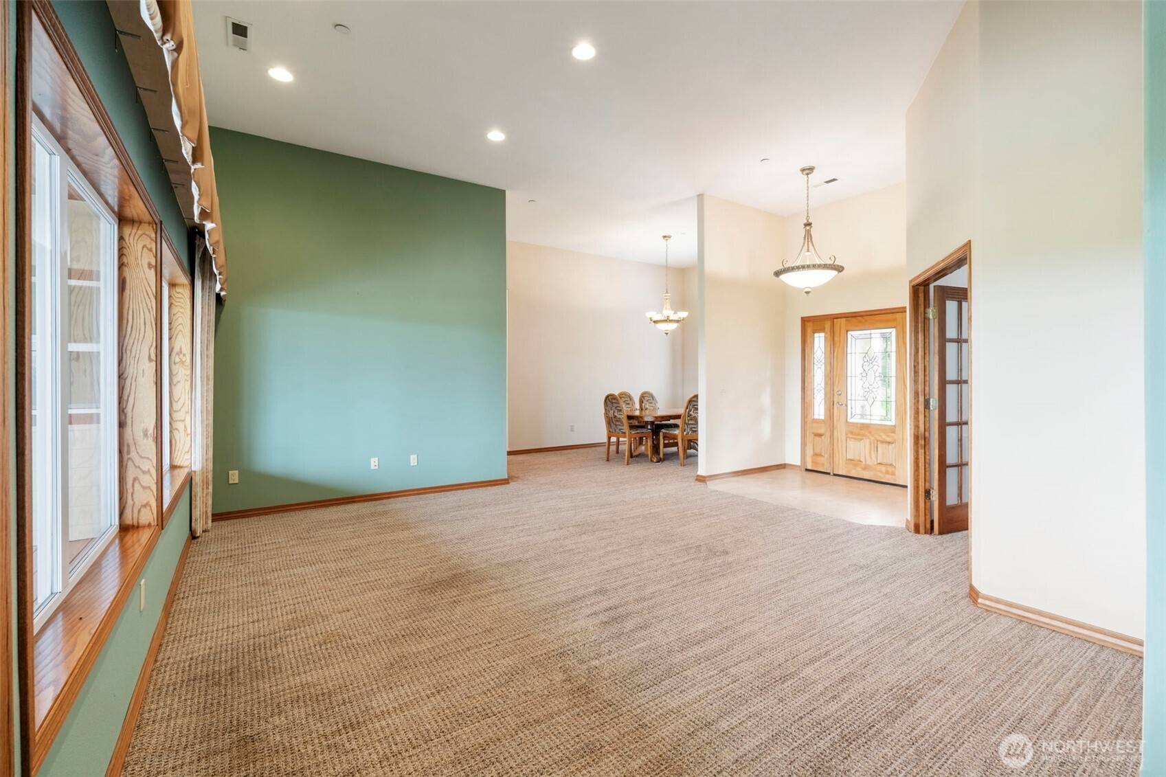 142 Nugget Drive Property Photo 6