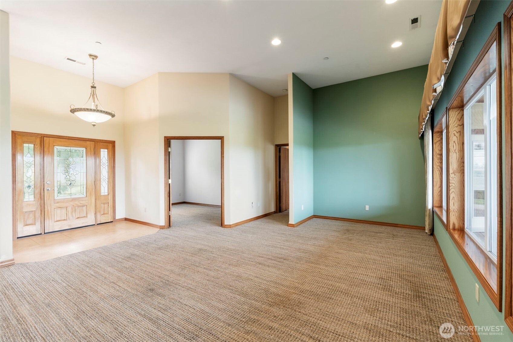 142 Nugget Drive Property Photo 7