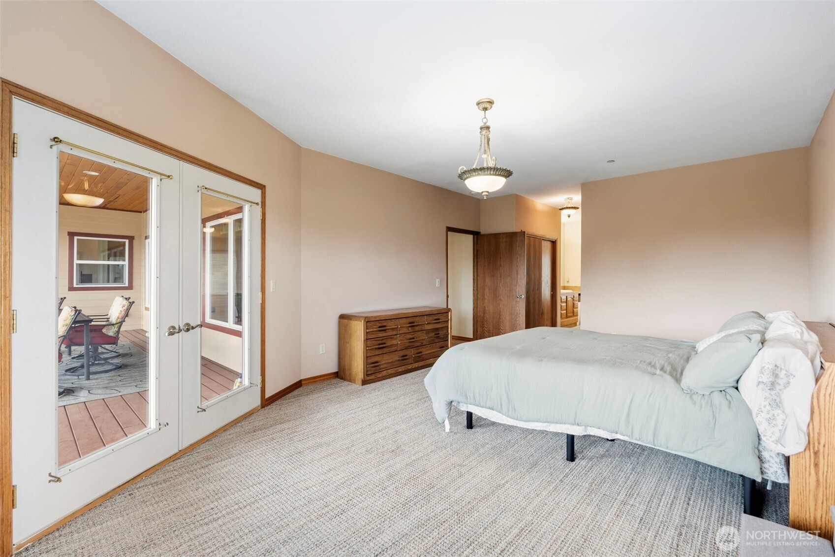 142 Nugget Drive Property Photo 11