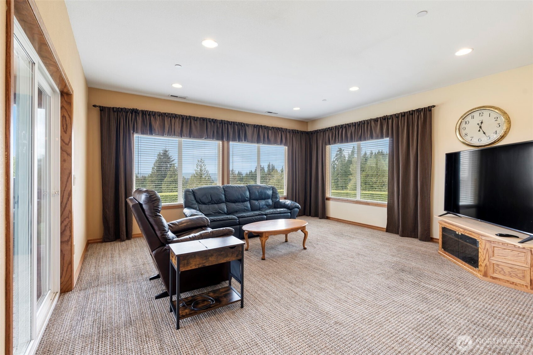 142 Nugget Drive Property Photo 24