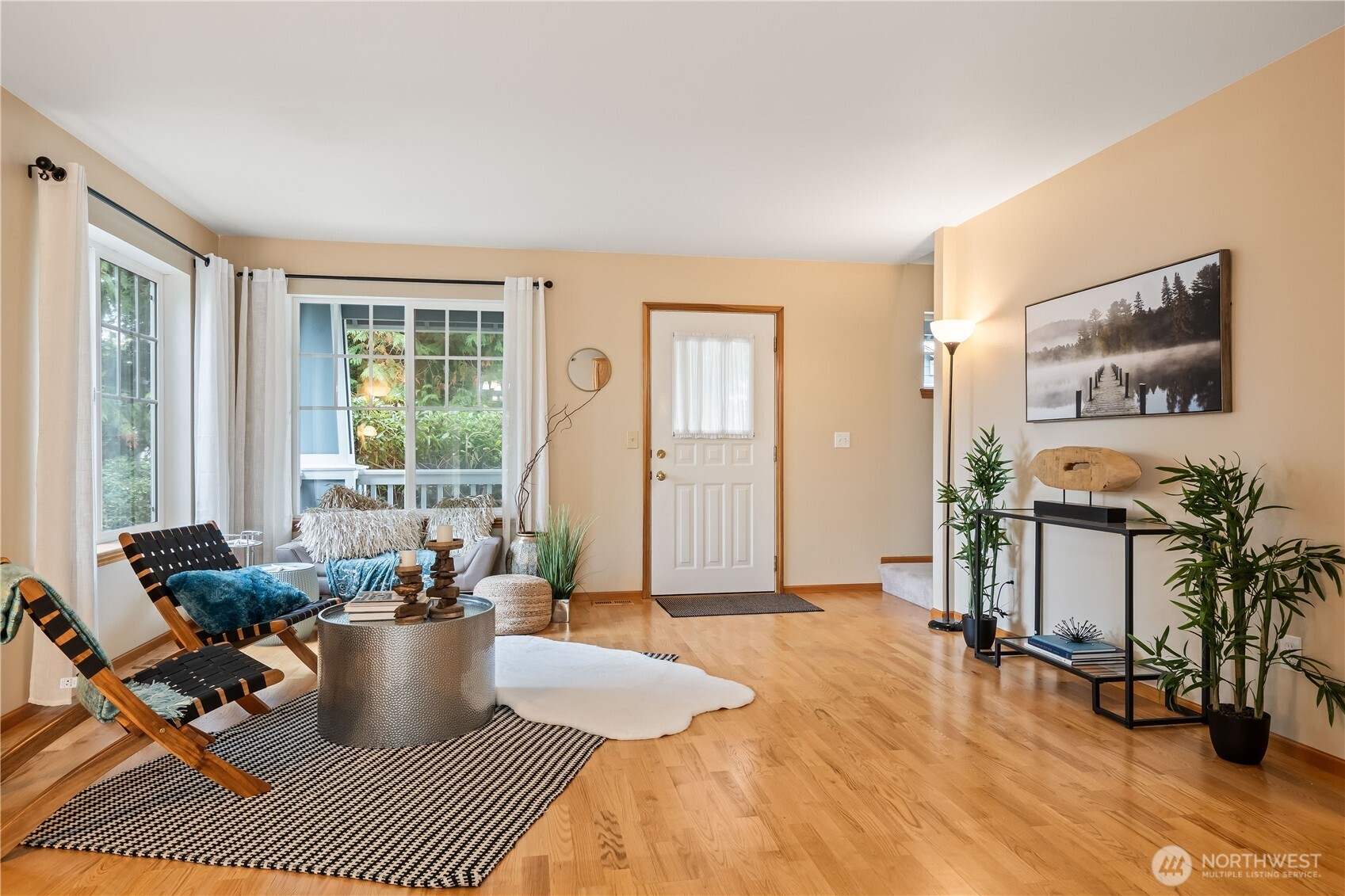 1814 Williamsburg Court Property Photo 7