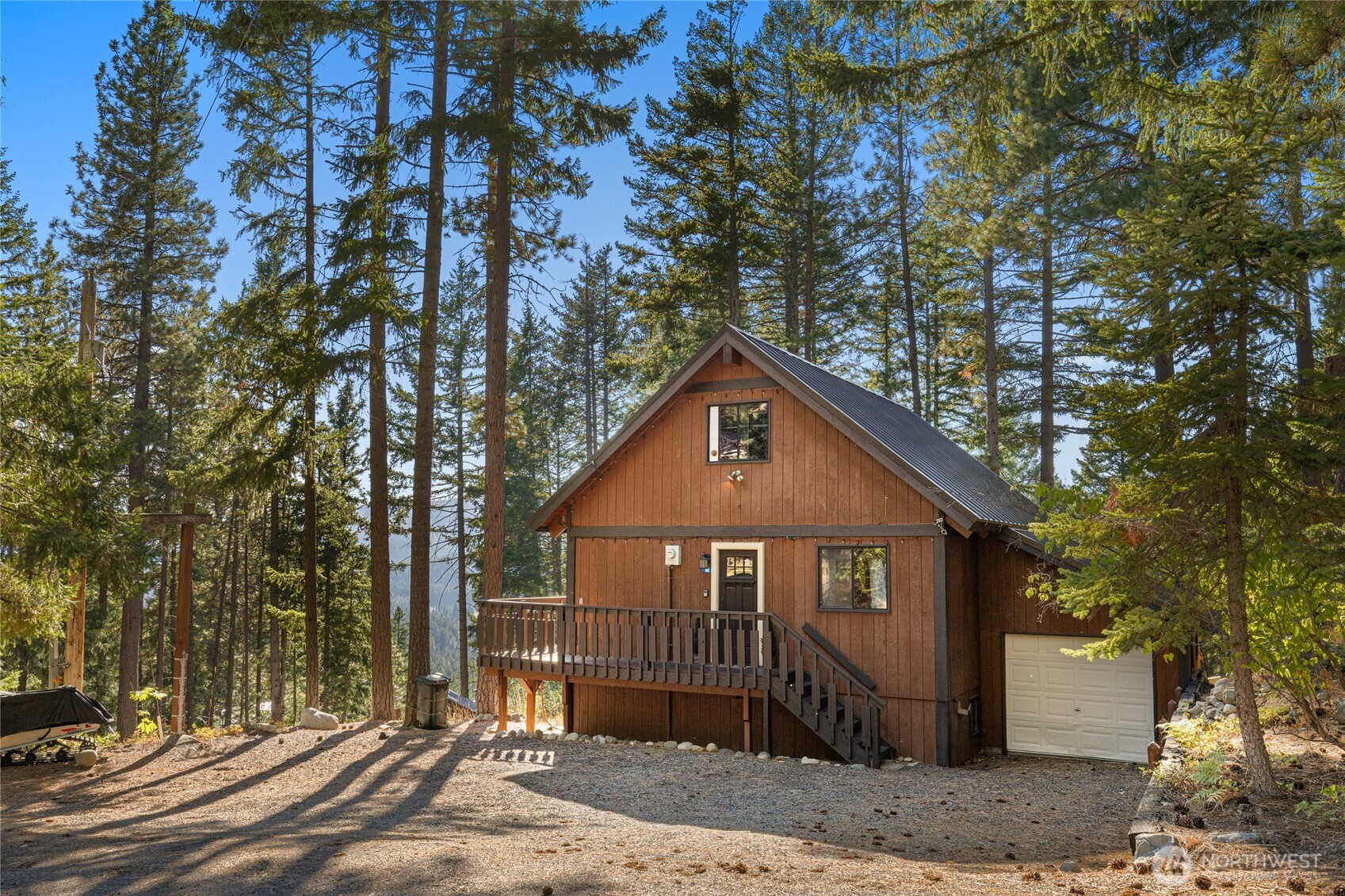 190 Sandstone Drive Property Photo 1