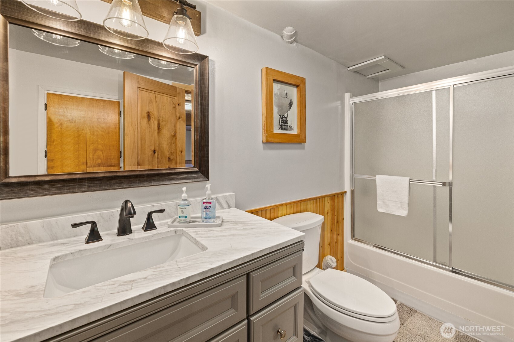 190 Sandstone Drive Property Photo 32