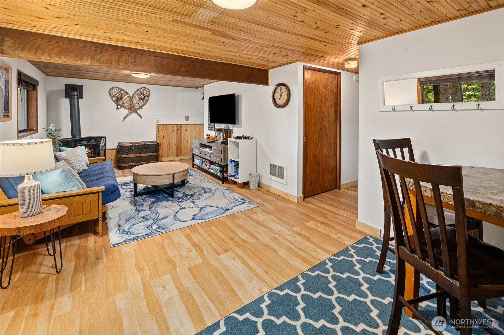 190 Sandstone Drive Property Photo 33