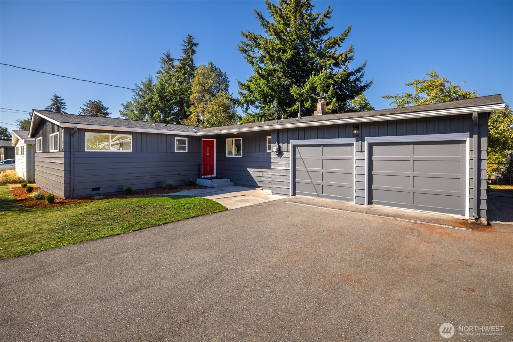 30025 14th Avenue Property Photo 2