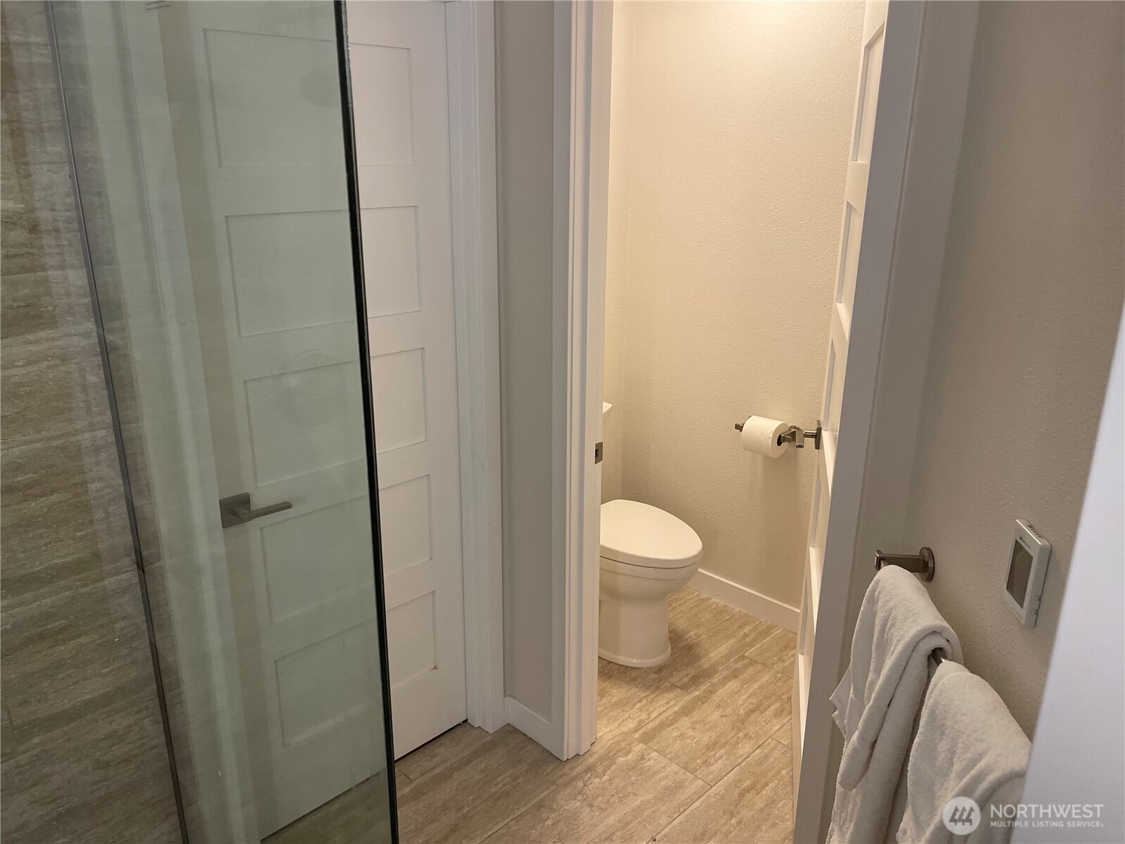 614 N Crestview Drive Property Photo 16