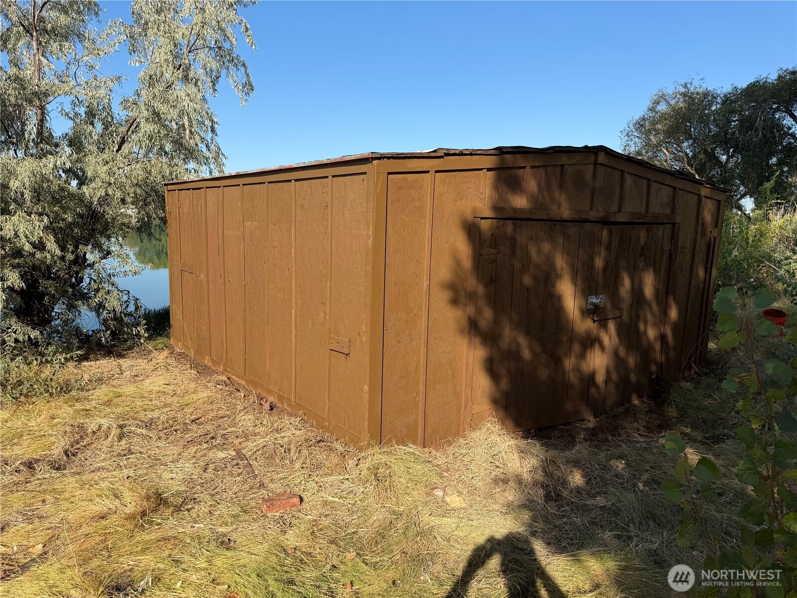 614 N Crestview Drive Property Photo 25