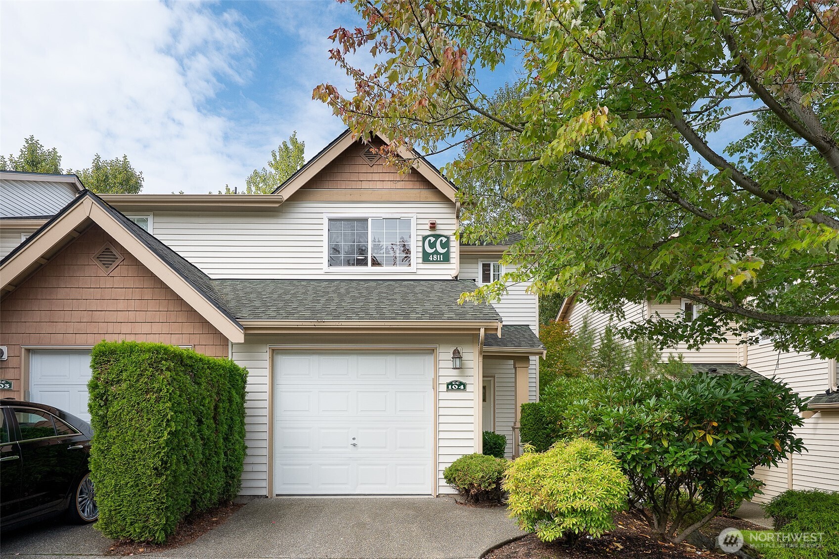 4811 Shattuck Place Cc104 Property Photo 1