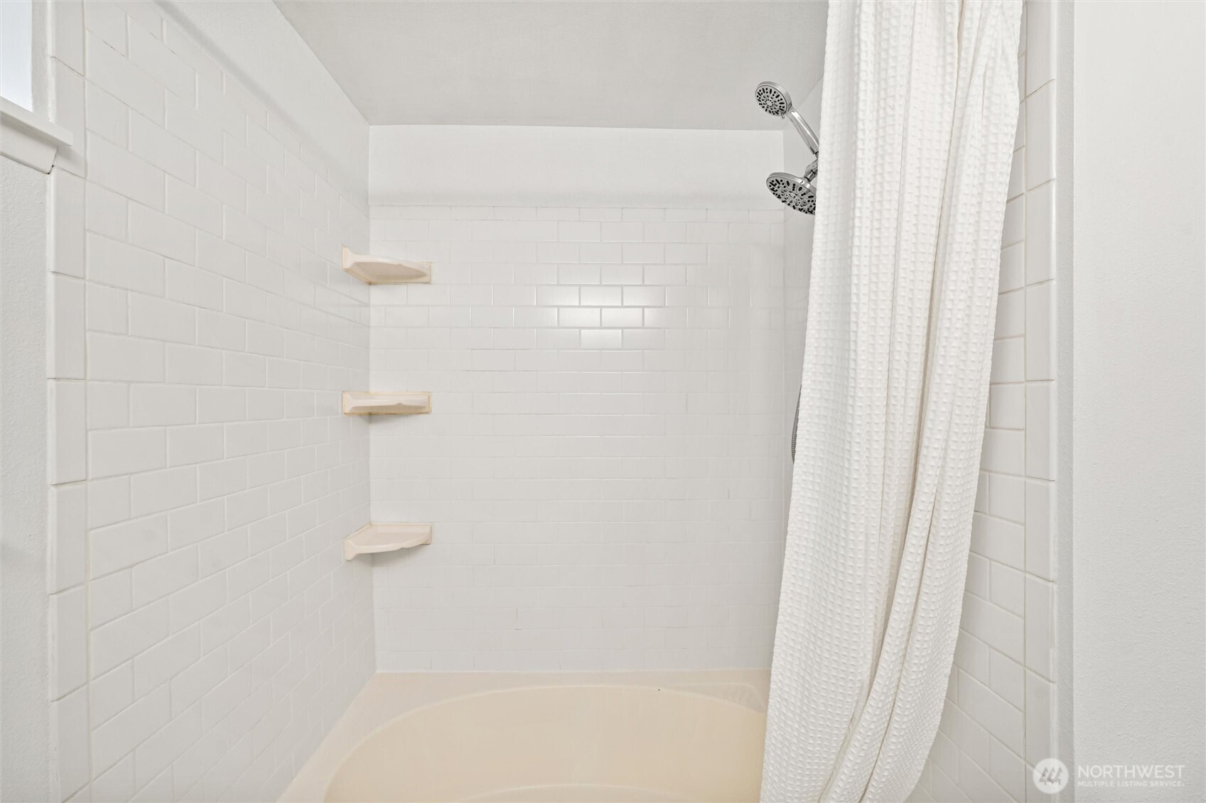 1800 N 105th Street 101 Property Photo 24