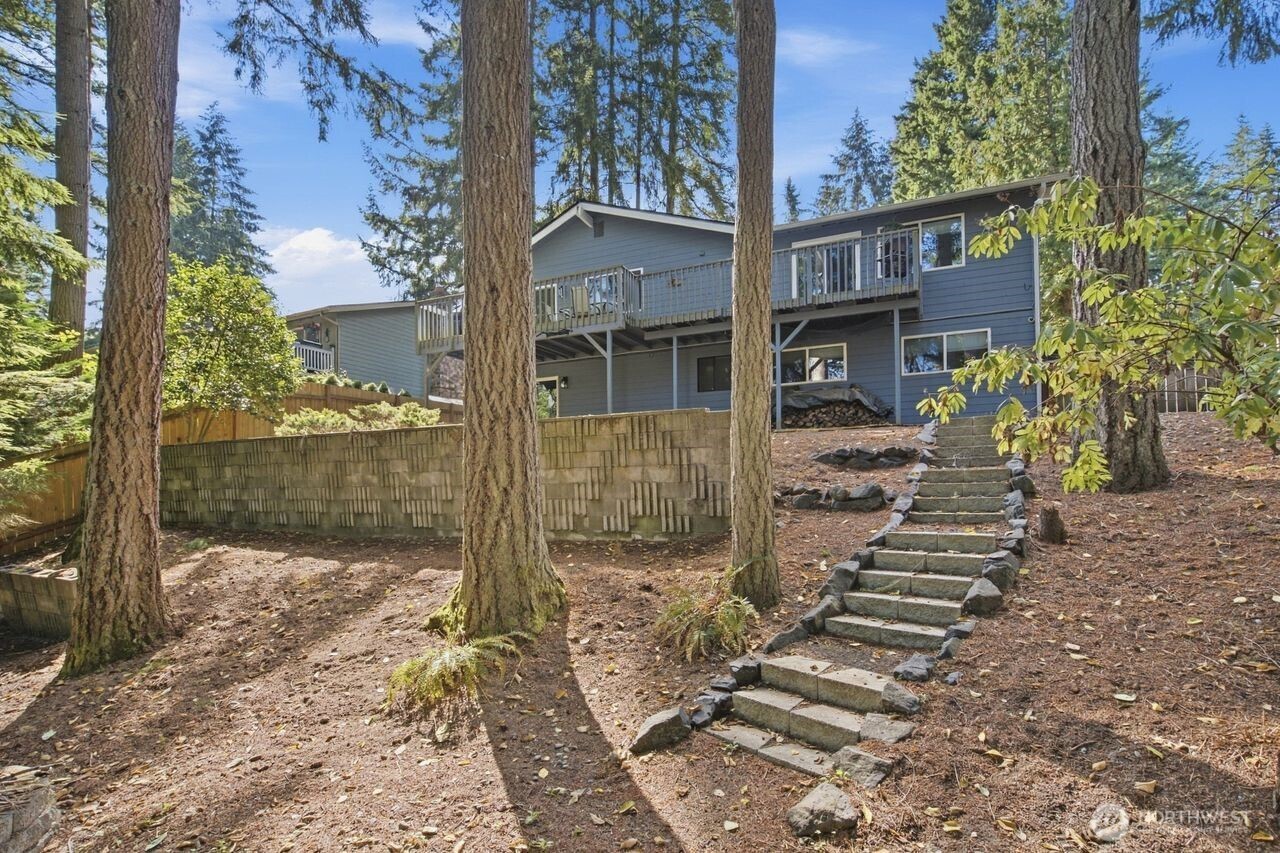 5364 Pineridge Drive Property Photo 6