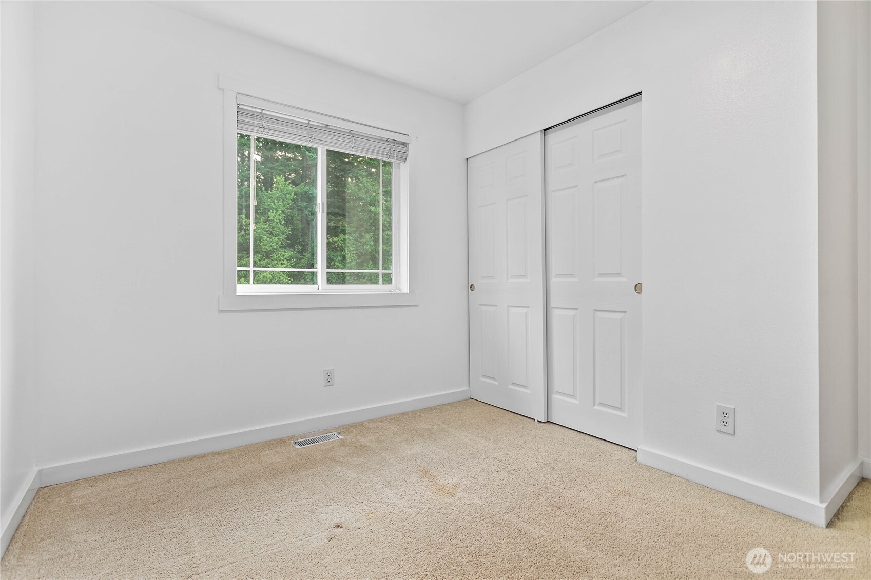 16518 135th Avenue Property Photo 23