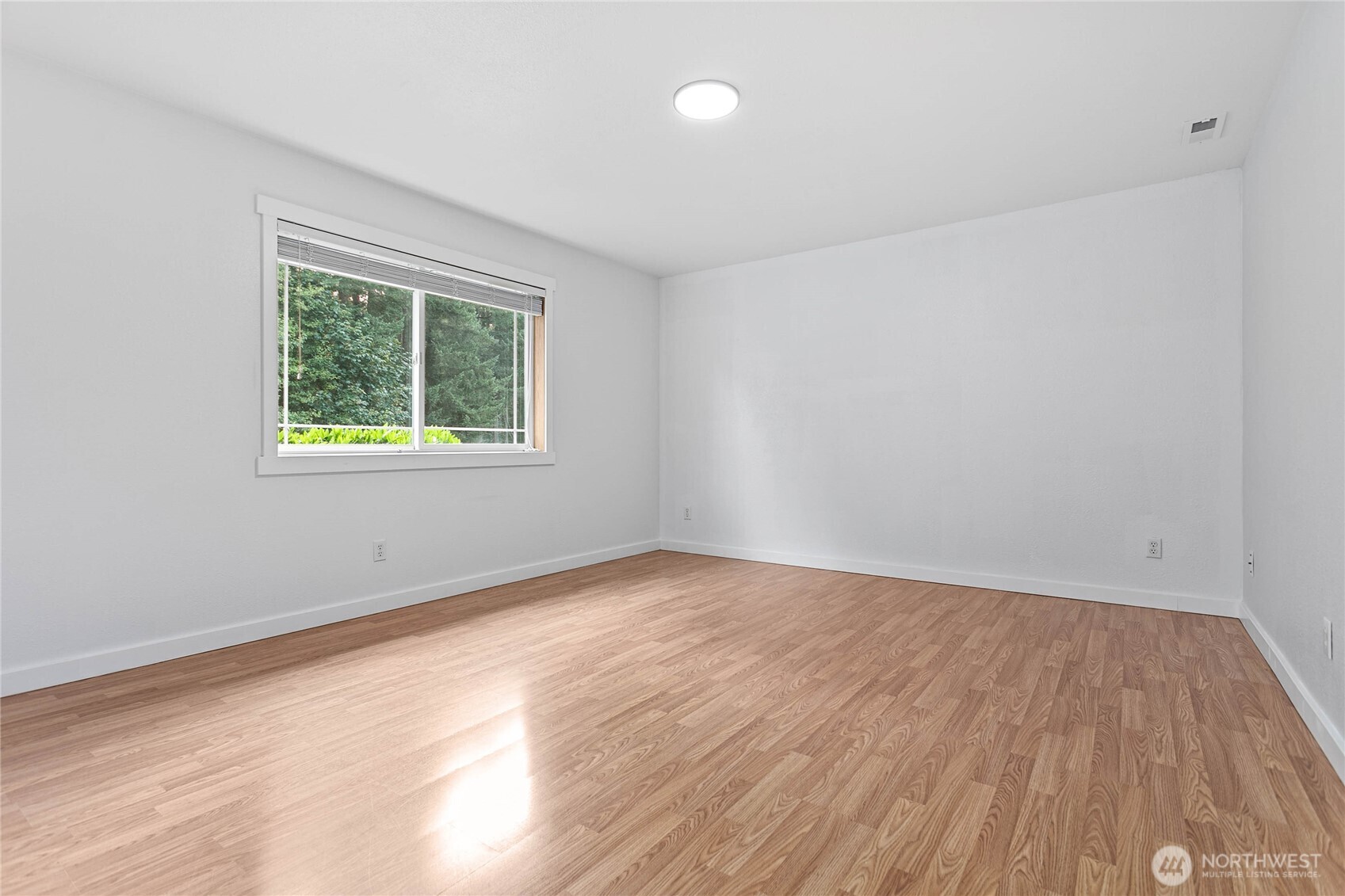 16518 135th Avenue Property Photo 27