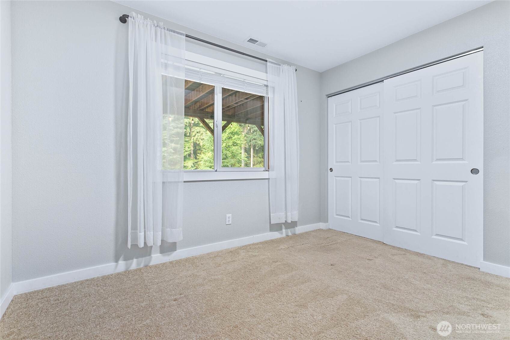 16518 135th Avenue Property Photo 29