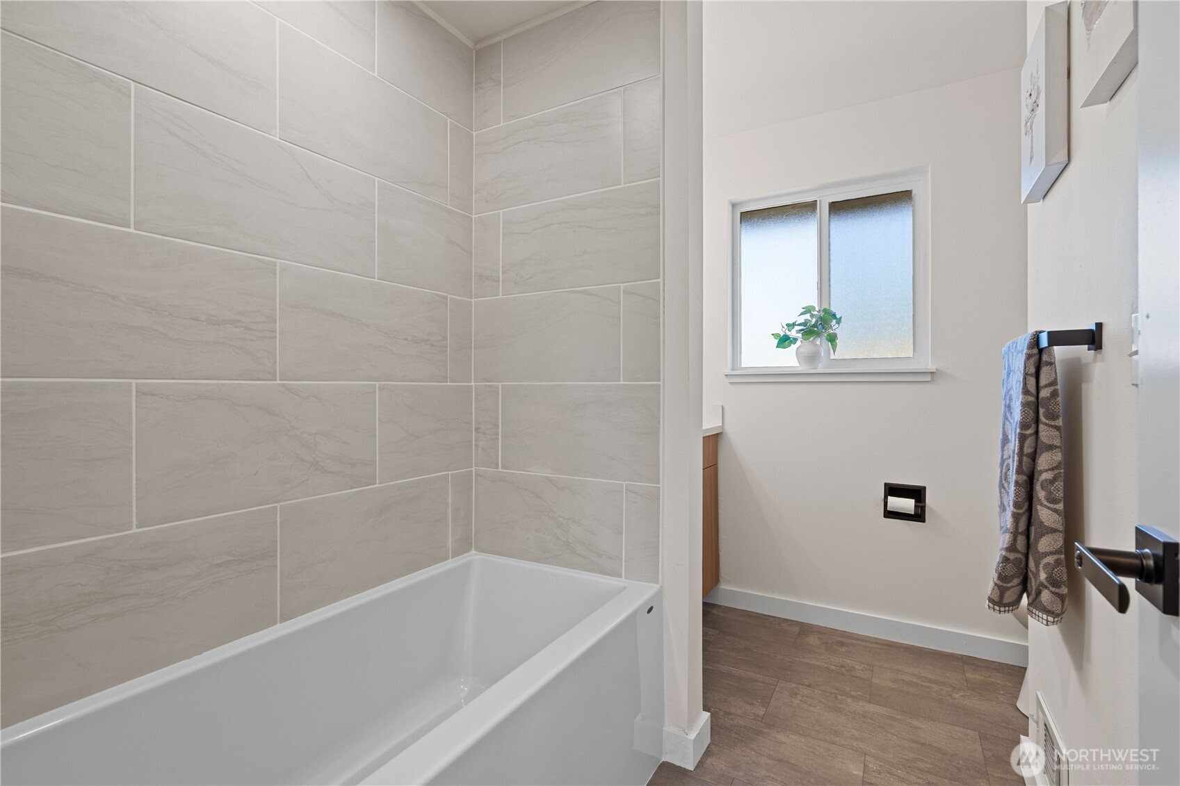 1609 121st Street Property Photo 13
