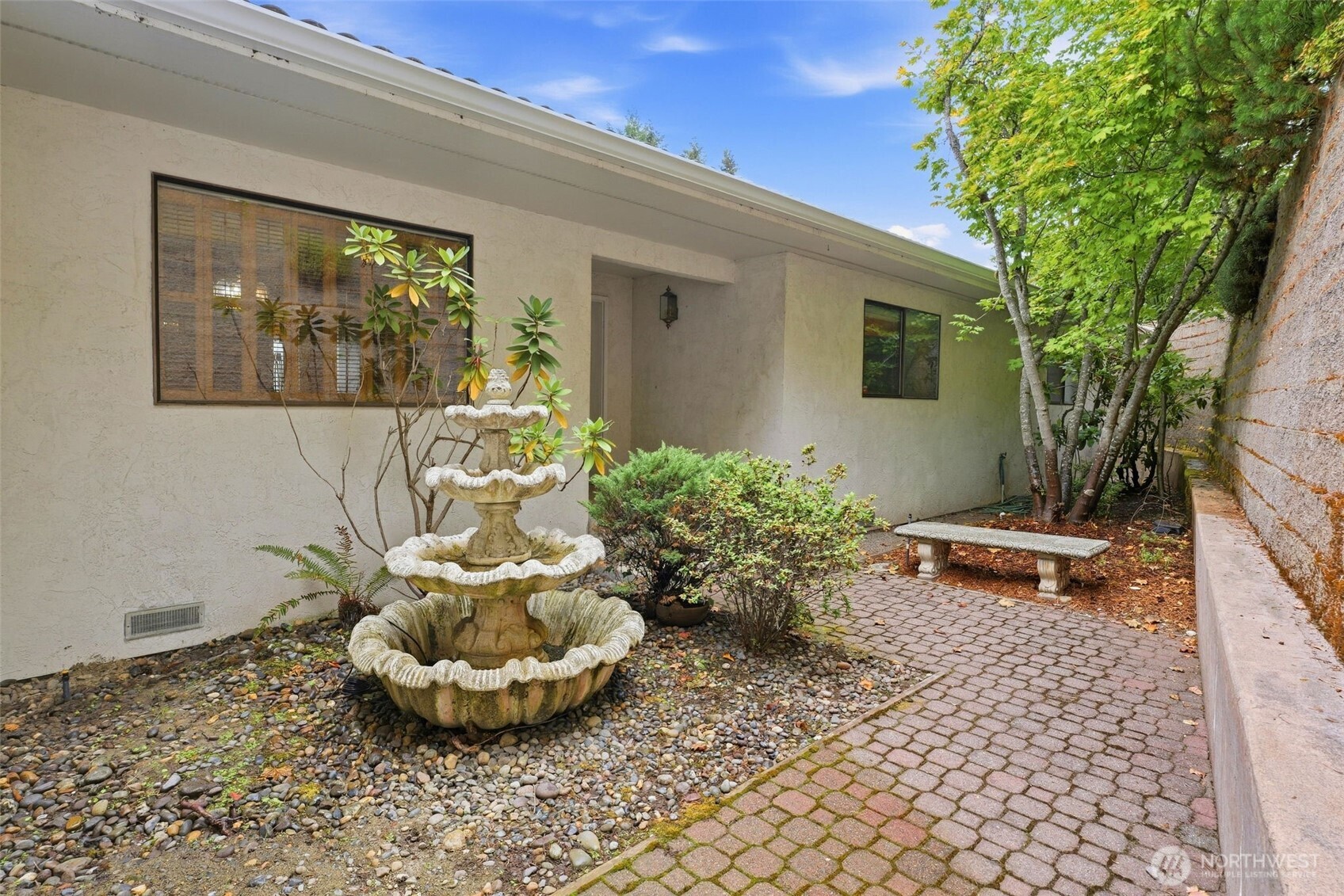 4440 Paradise Avenue Property Photo 3