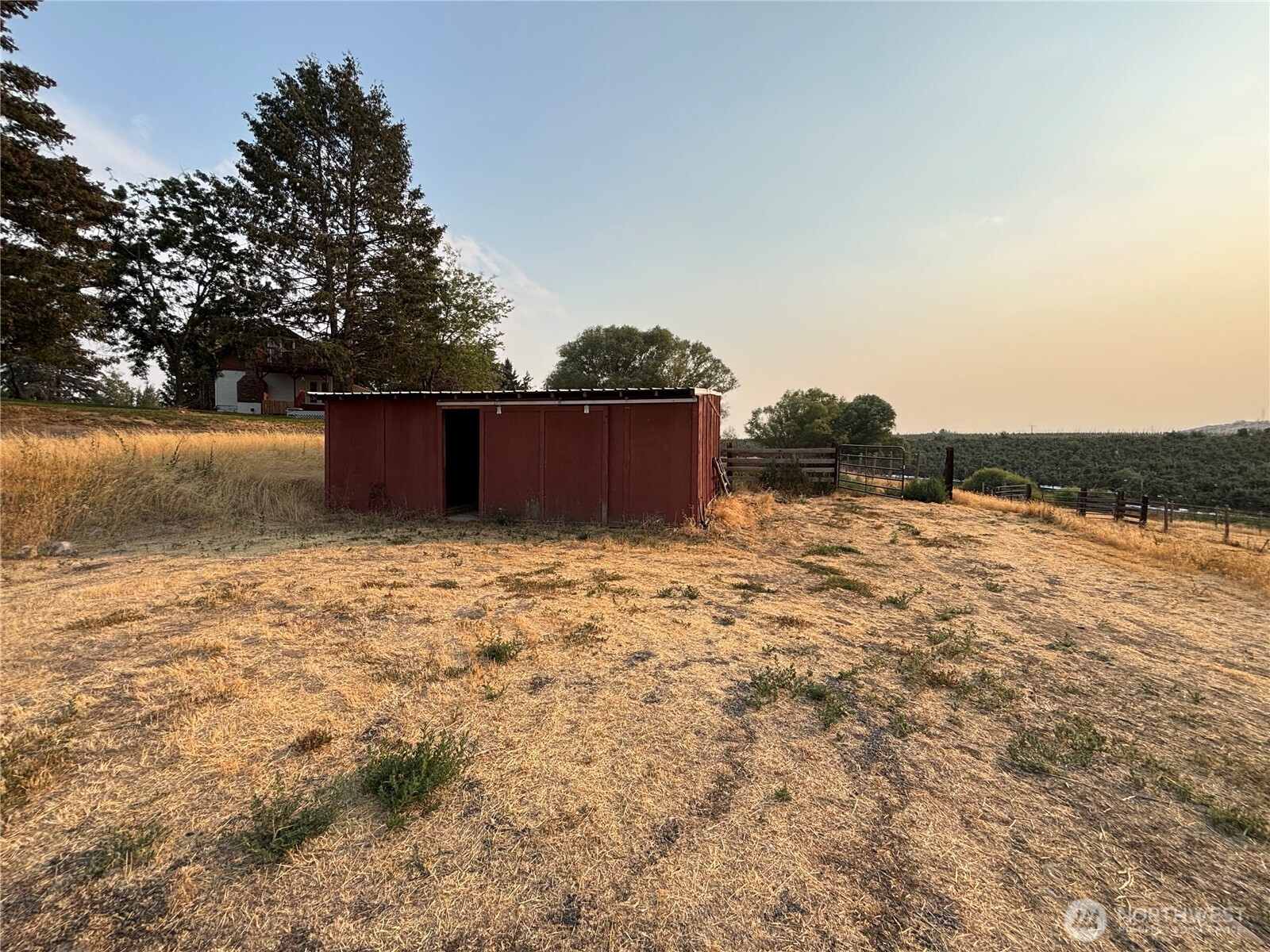 1701 Reservoir Loop Road Property Photo 20