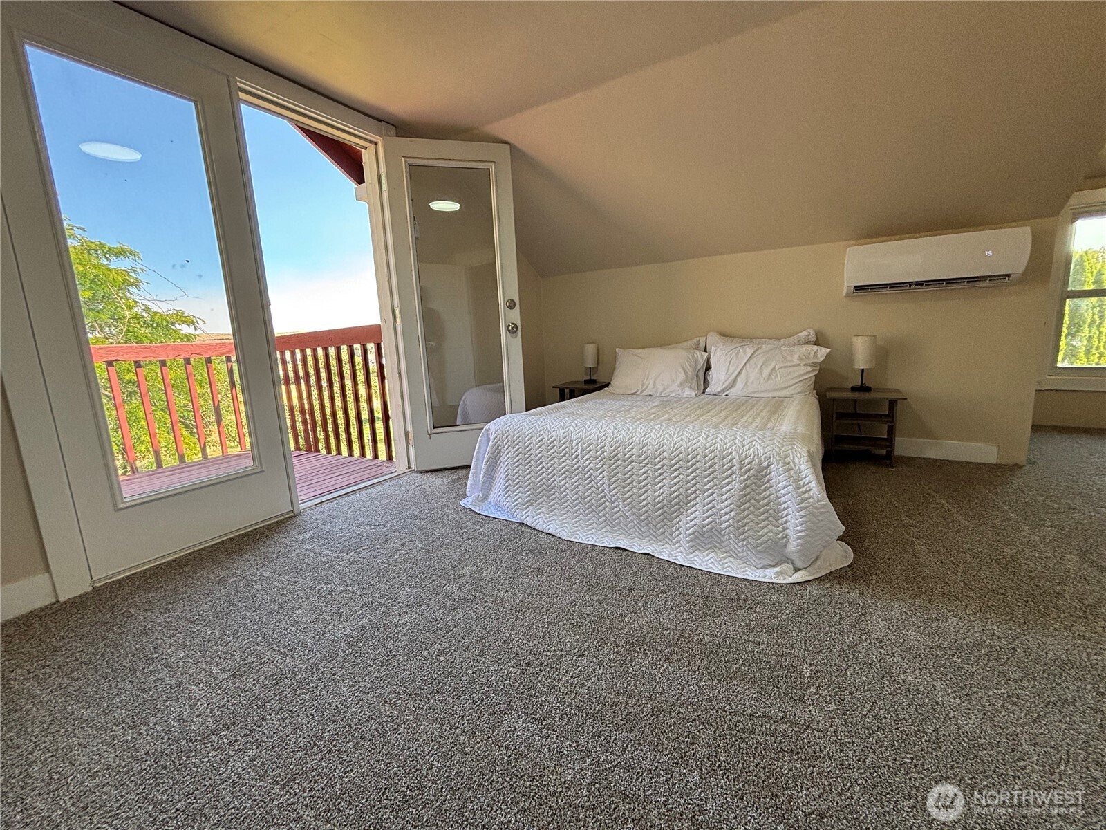 1701 Reservoir Loop Road Property Photo 27