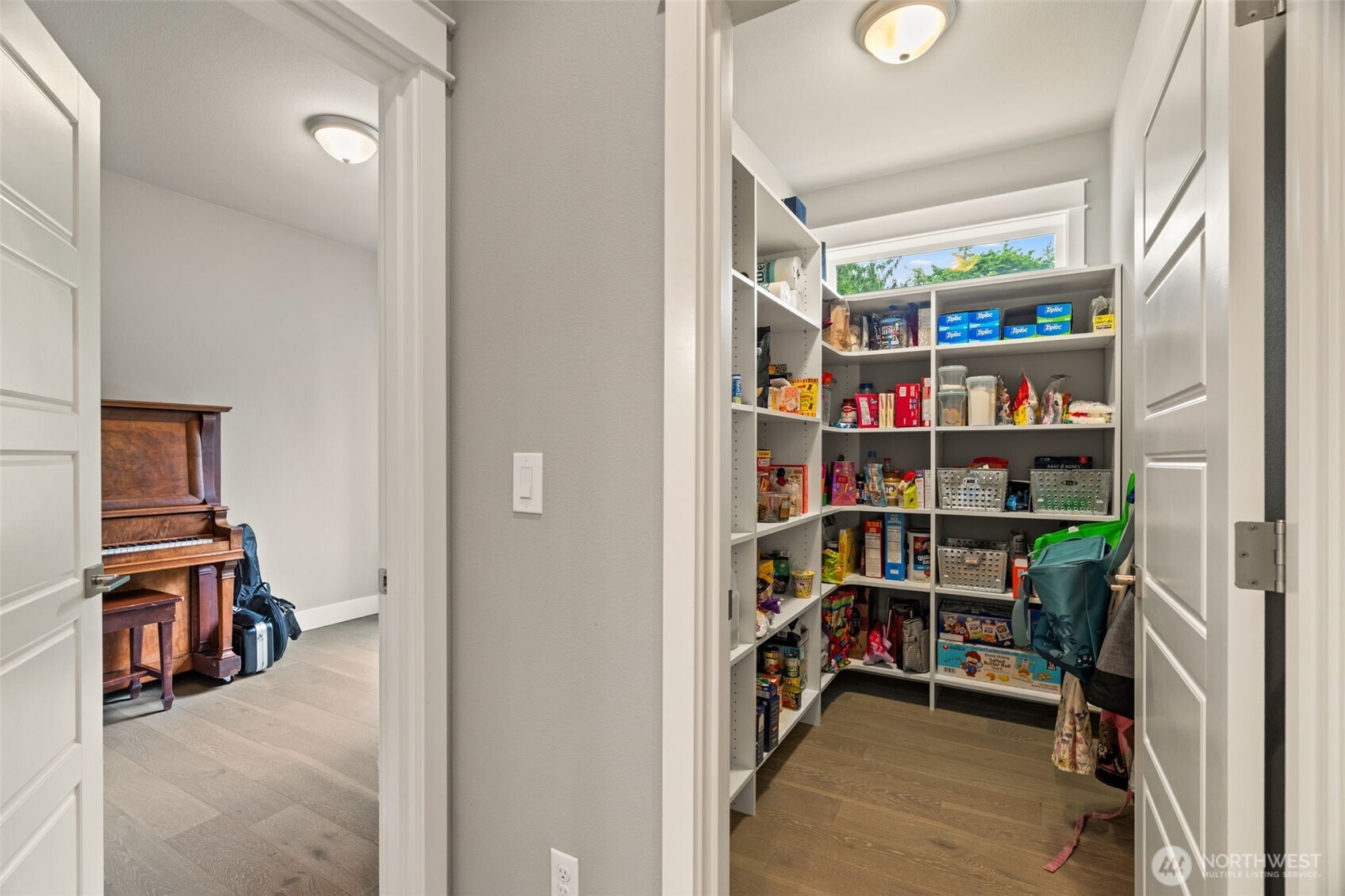 10103 52nd Street Property Photo 14