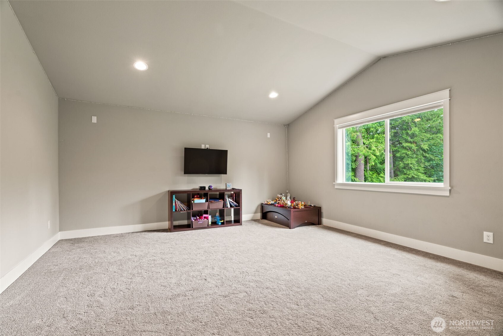 10103 52nd Street Property Photo 26