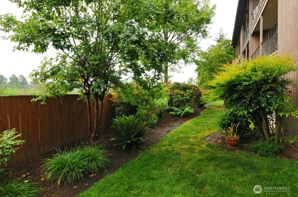 17430 Ambaum Boulevard 2 Property Photo 13