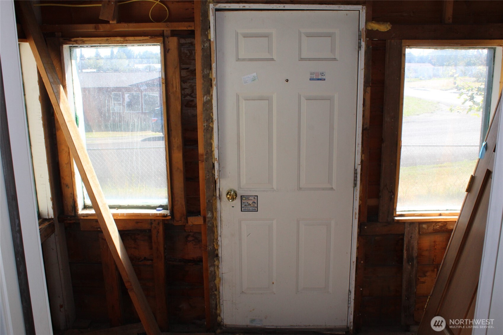 208 Sinclair Property Photo 13