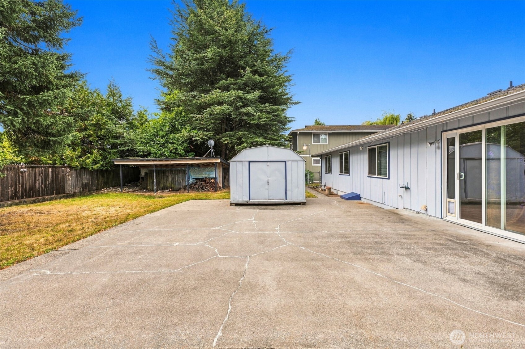 8209 E Davis Lane Property Photo 16