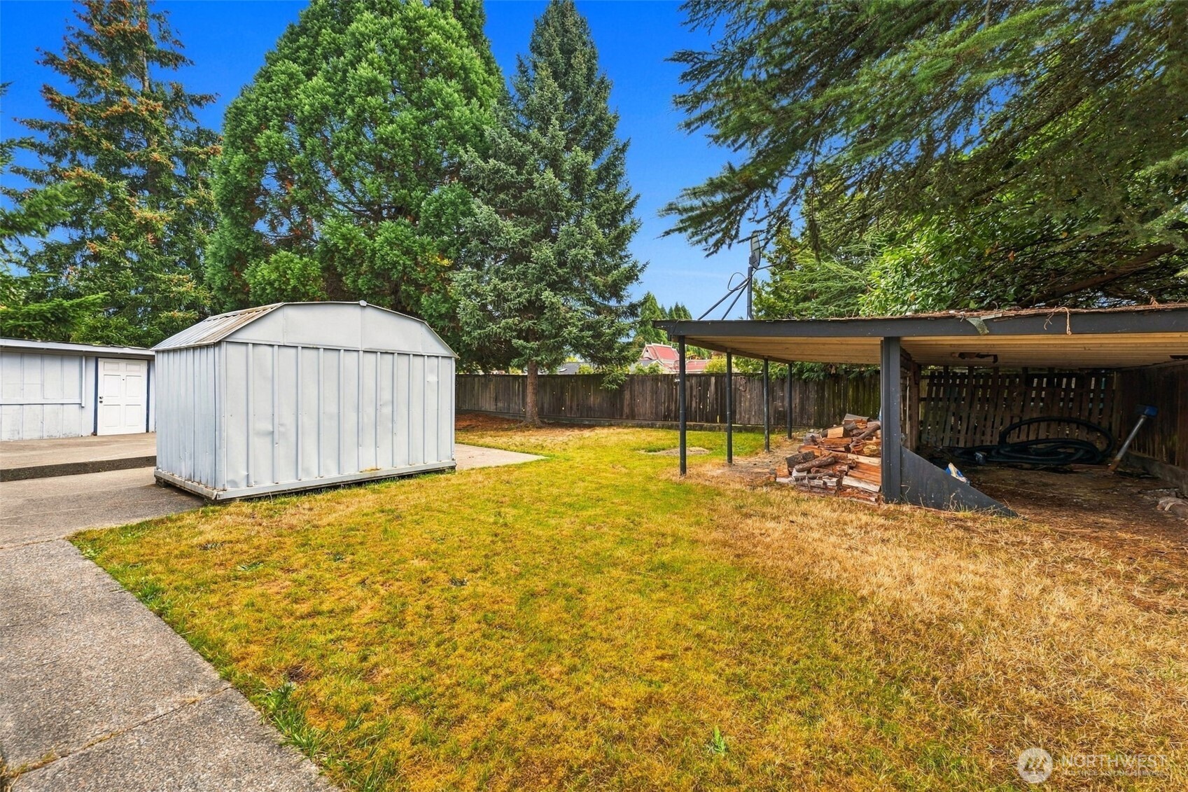 8209 E Davis Lane Property Photo 18