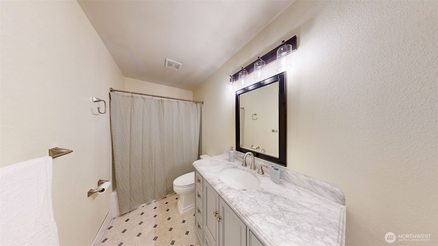 15227 Se 175th Place Property Photo 27