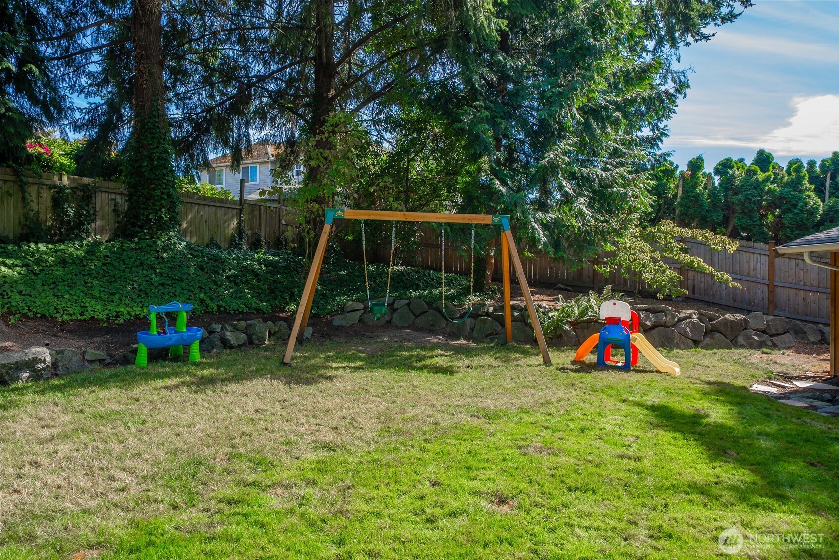 2213 Virginia Court Property Photo 31