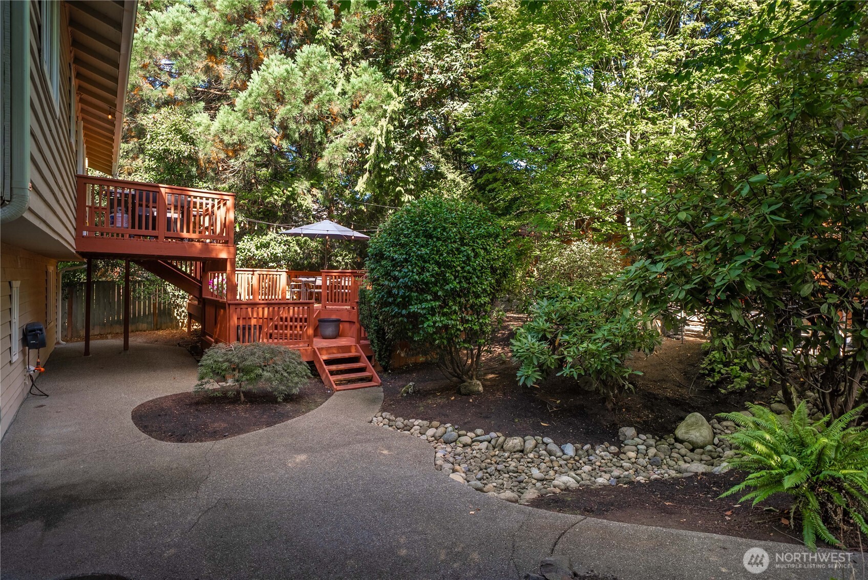 2213 Virginia Court Property Photo 32