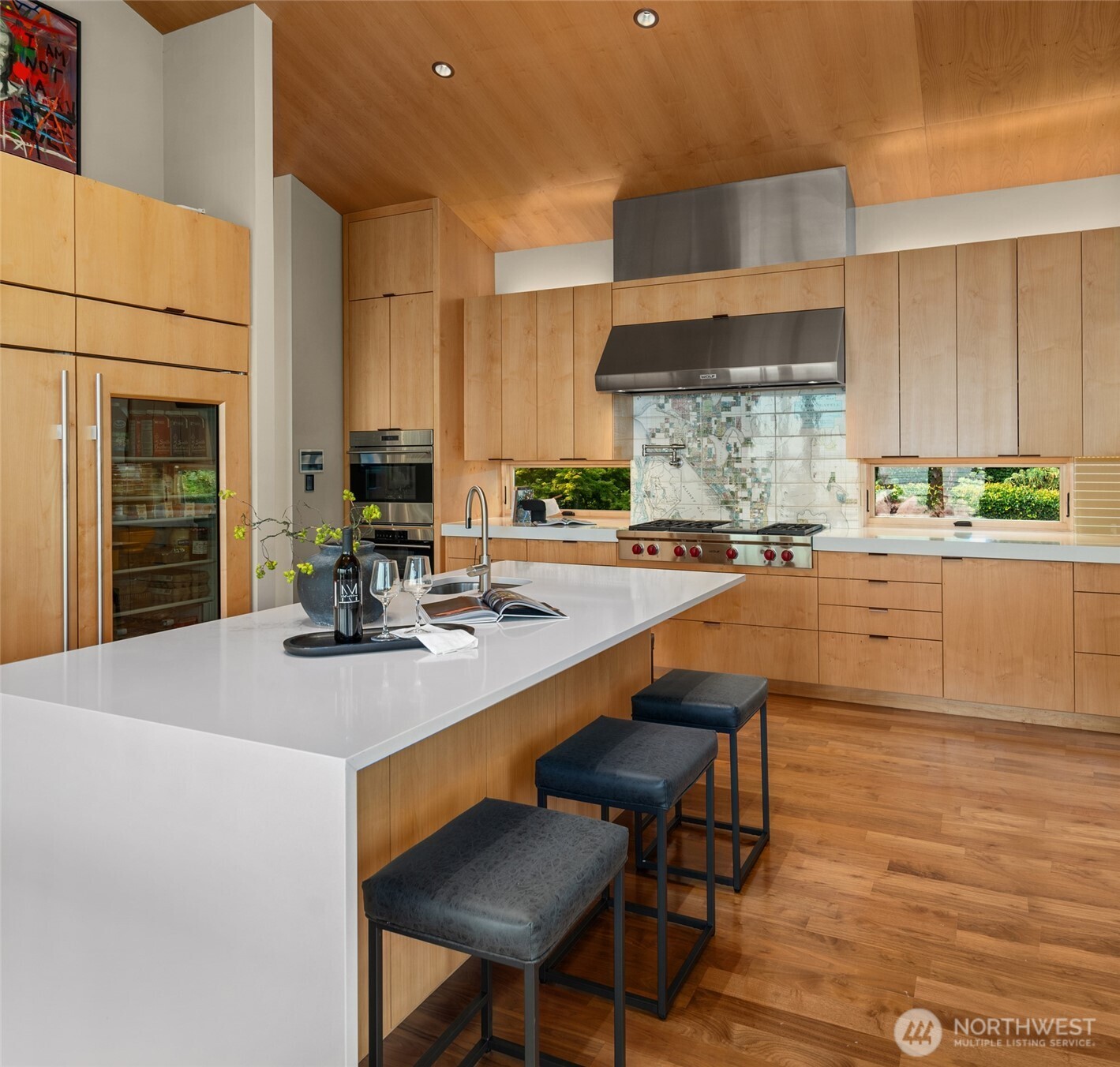 1215 Warren Avenue Property Photo 14