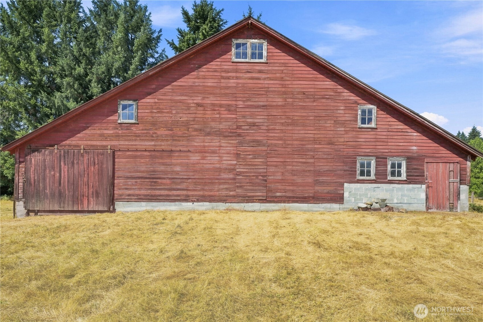 13714 217th Avenue Property Photo 3