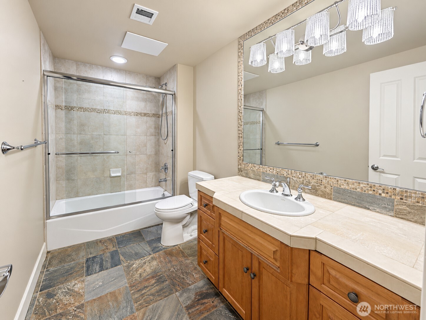 2618 100th Avenue Property Photo 23