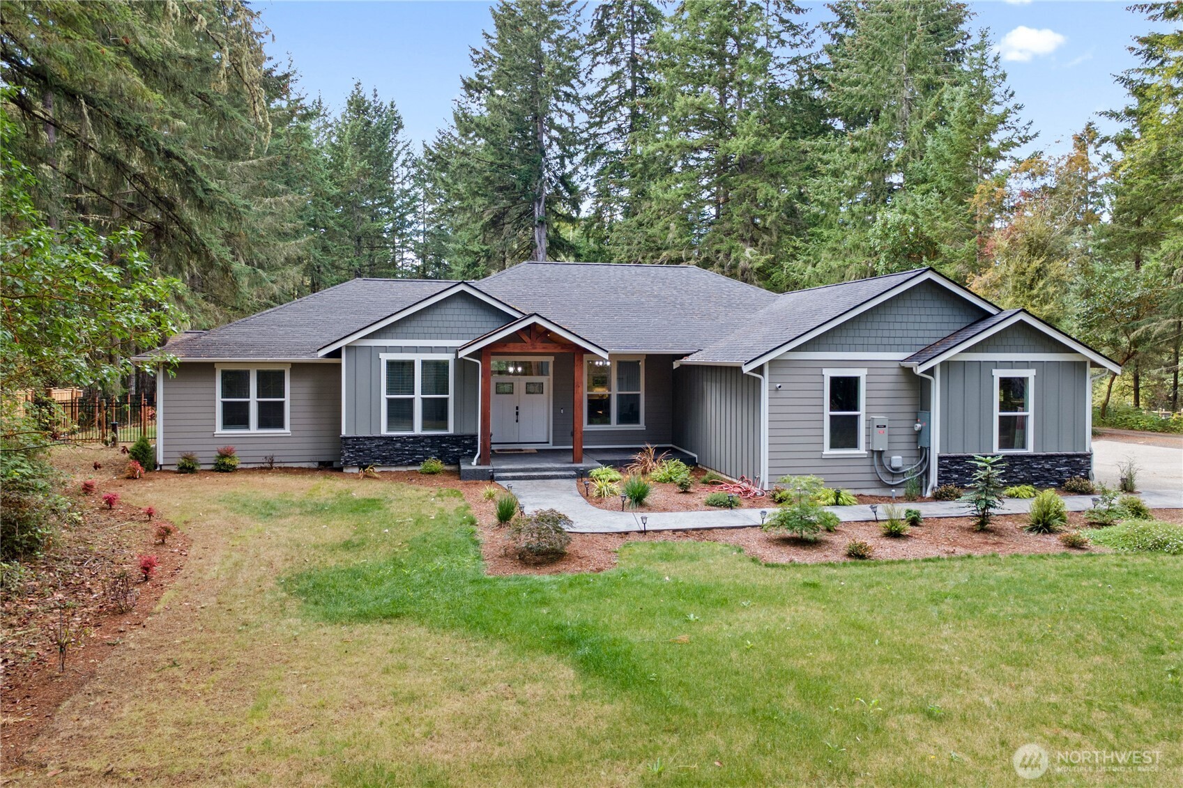 8216 Baird Road Property Photo 1