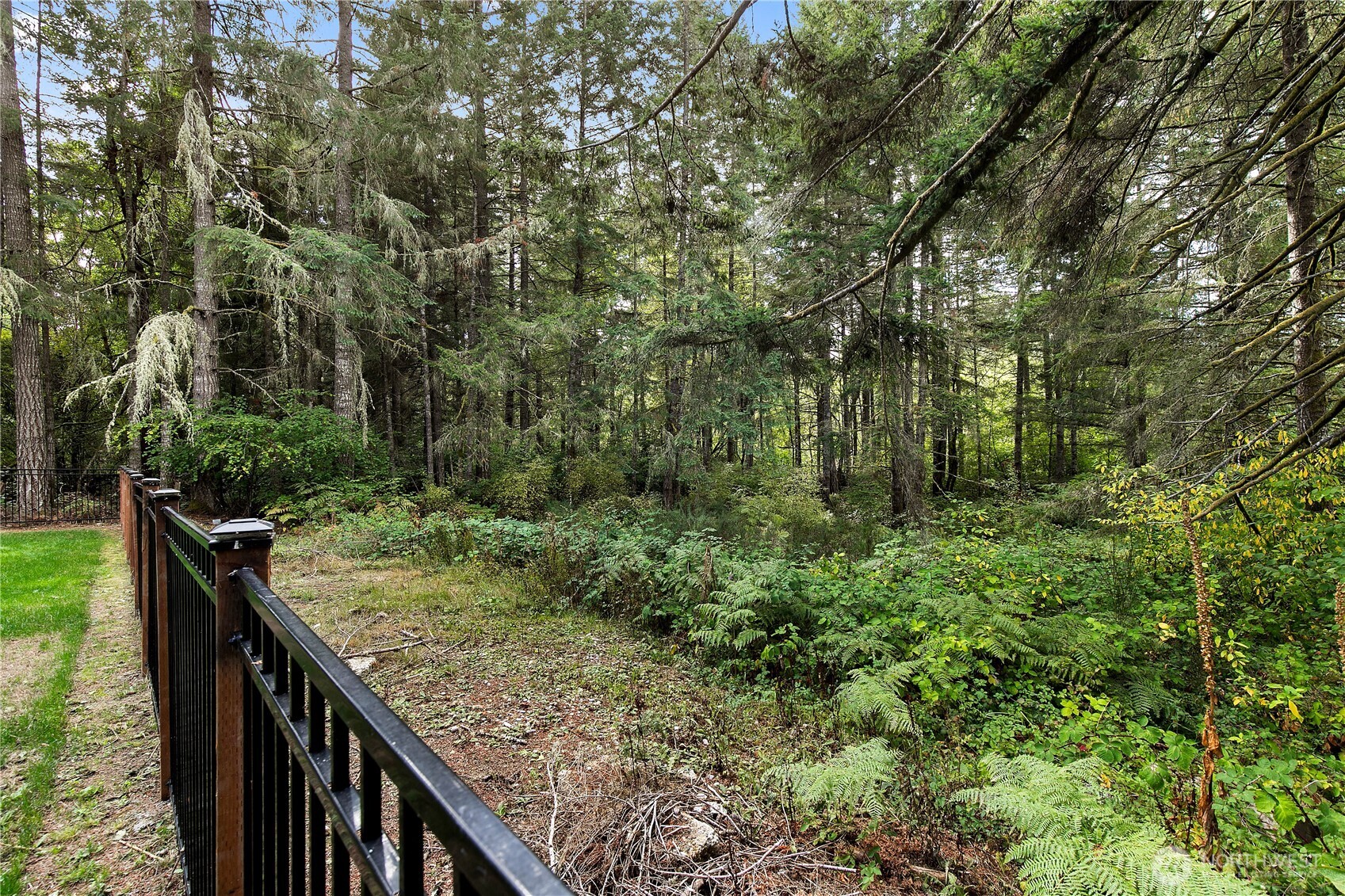 8216 Baird Road Property Photo 36