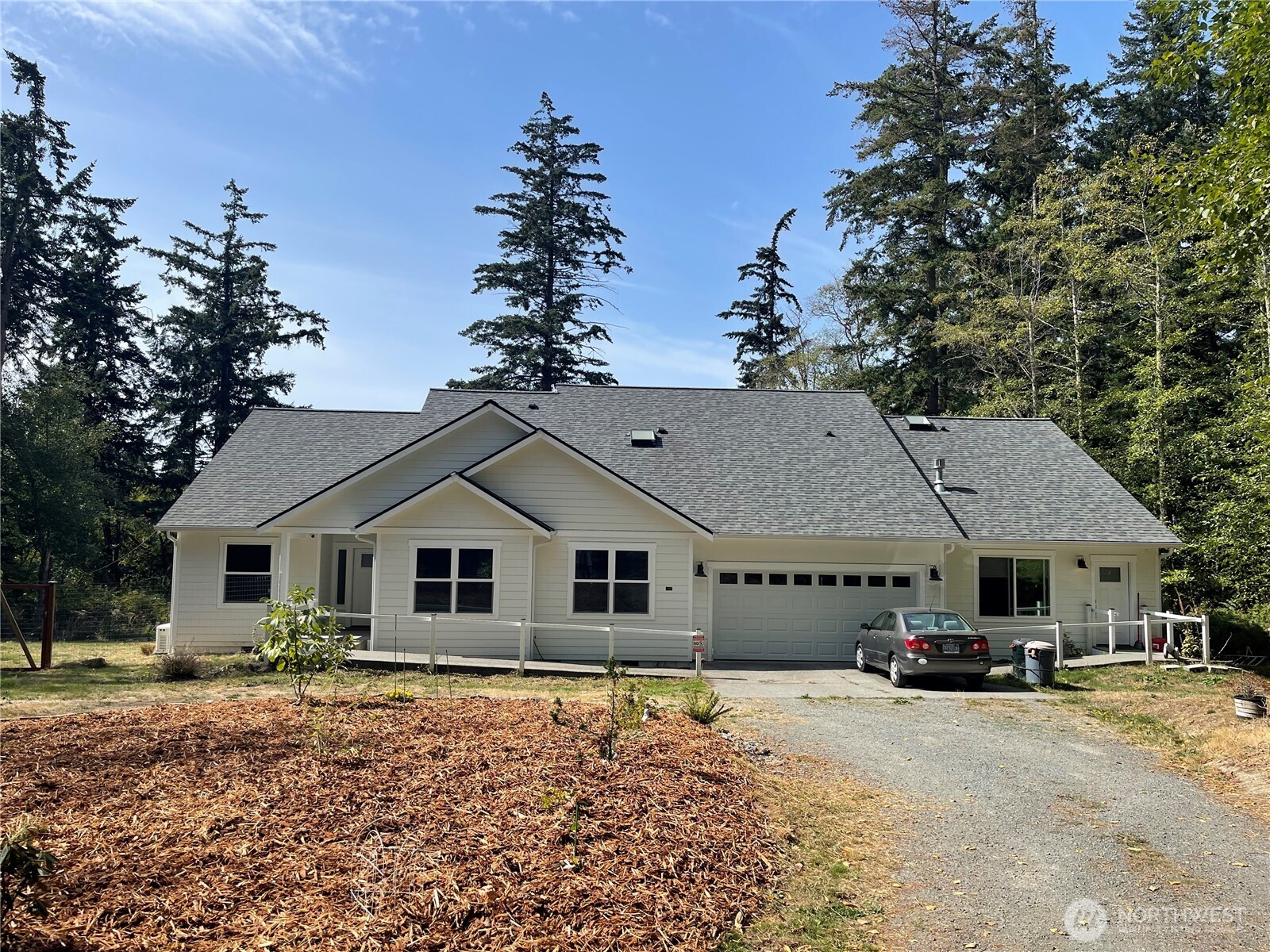 1069 Bush Point Road Home Property Photo 2