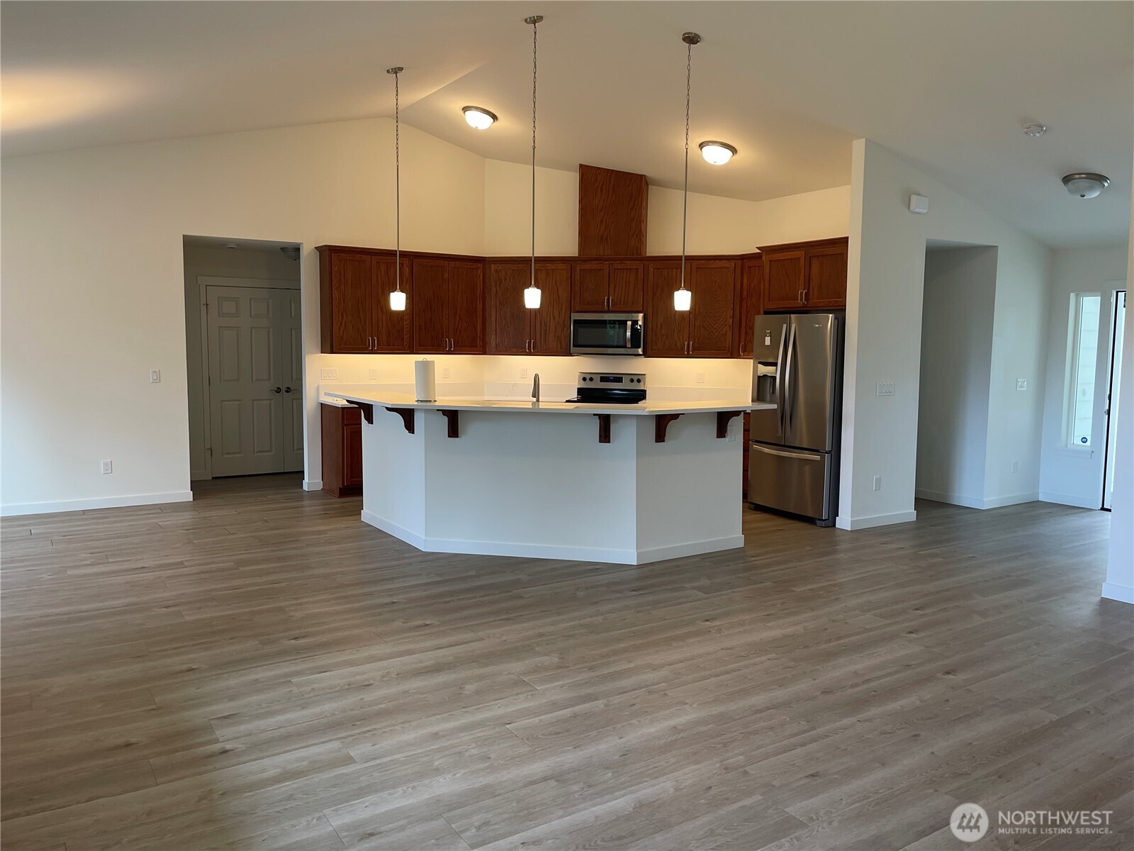 1069 Bush Point Road Home Property Photo 6