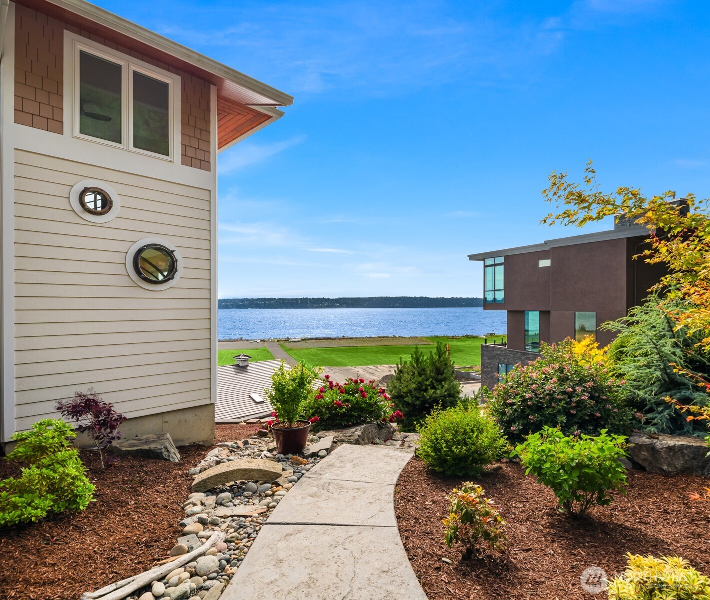 2106 Breezy Point Road Property Photo 9
