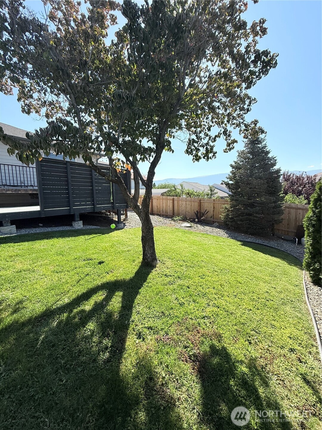 634 S Lincoln Place Property Photo 25