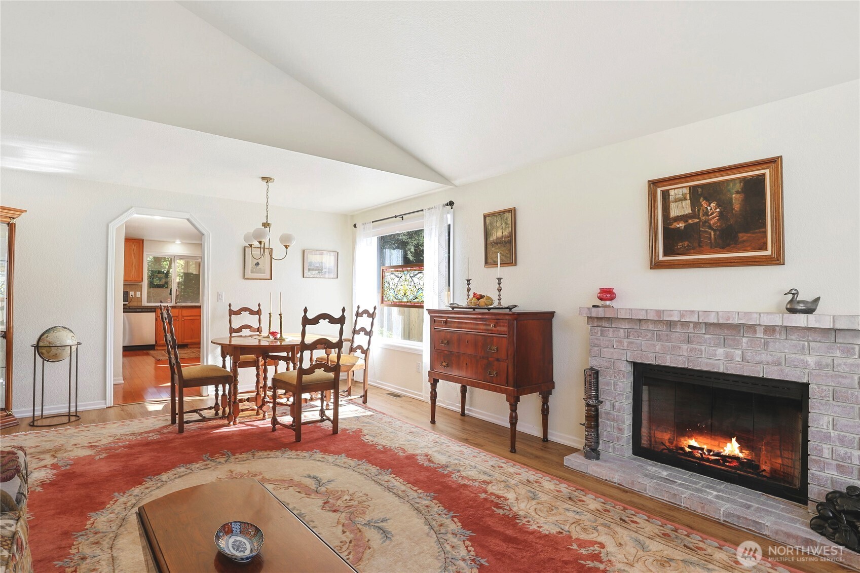 2329 Woodfield Loop Property Photo 7